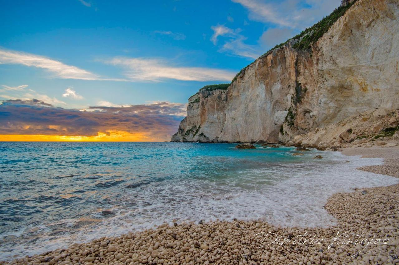 Paxos Fairytales Lovenest 1 Гайос Экстерьер фото