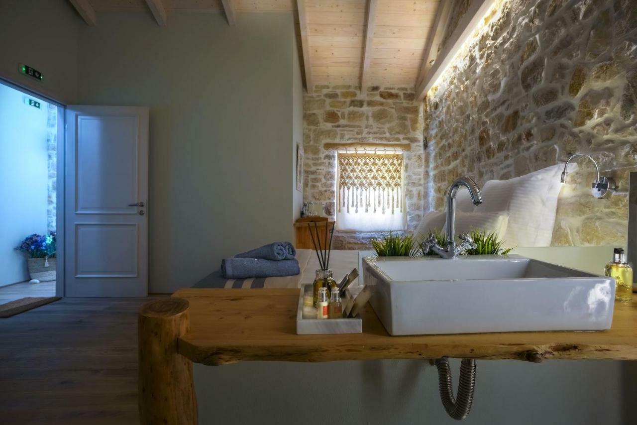 Paxos Fairytales Lovenest 1 Гайос Экстерьер фото